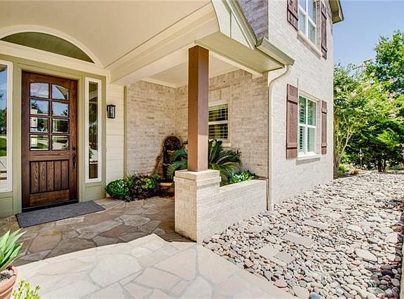 3rd image of 1031 Lighthouse Ct