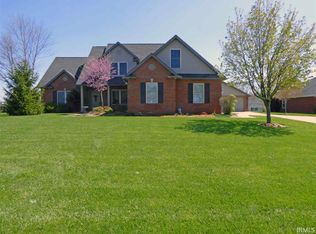 880 Evergreen Dr, Jasper, IN 47546