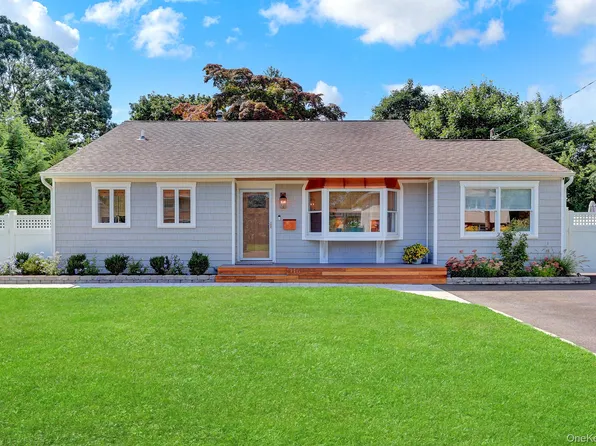 116 Washington Avenue, West Sayville, NY 11796