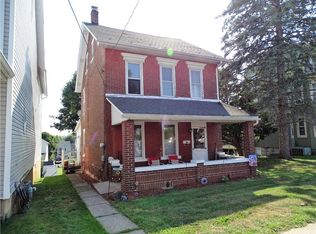 1118 2nd St, Catasauqua, PA 18032
