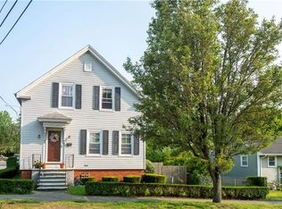 168 Mount Hope Ave, Bristol, RI 02809