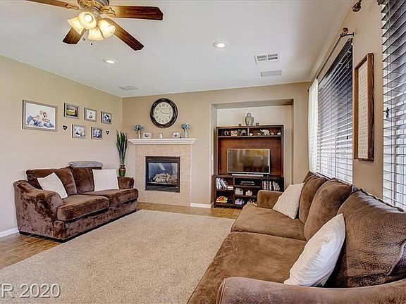 5th image of 9220 Black Wolf Ave