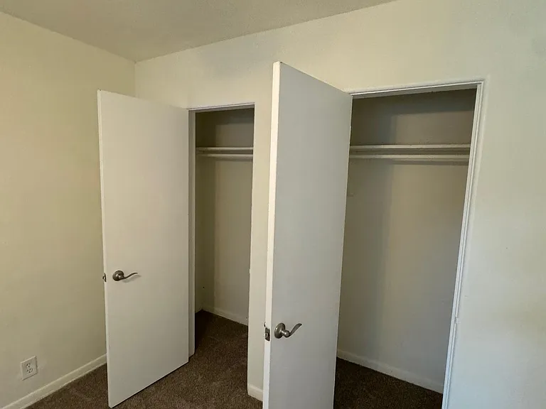 1826 Bayard Pl #11 — Photo 7