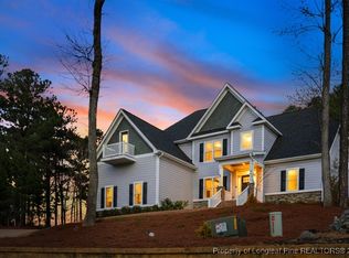 46 Brookhill Ct, Spring Lake, NC 28390