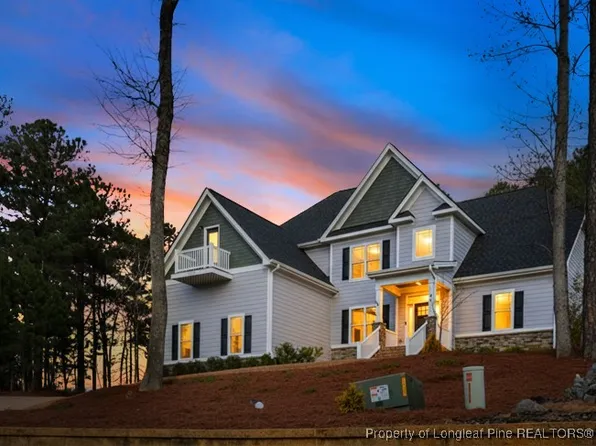 46 Brookhill Ct, Spring Lake, NC 28390