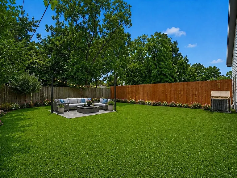 5027 Dickens Rd #A — Photo 10
