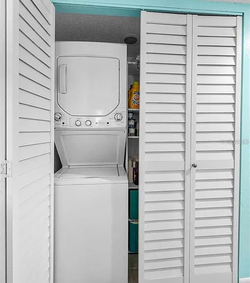 300 S Florida Ave #200J — Photo 23