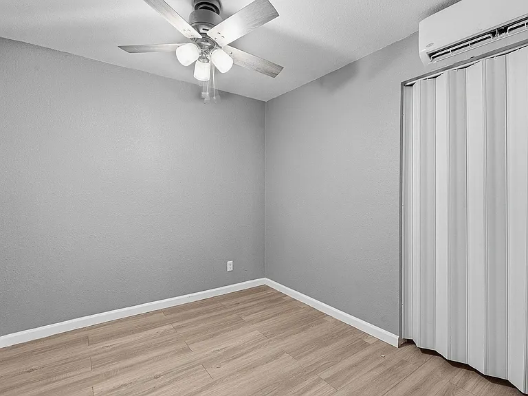 2910 Medical Arts St #101B — Photo 5