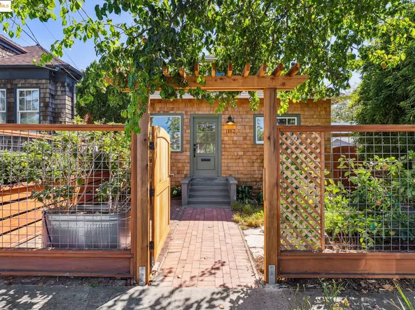 1112 Ward St, Berkeley, CA 94702
