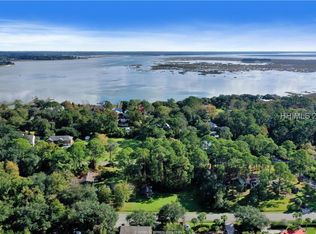17 Vine St, Hilton Head Island, SC 29926