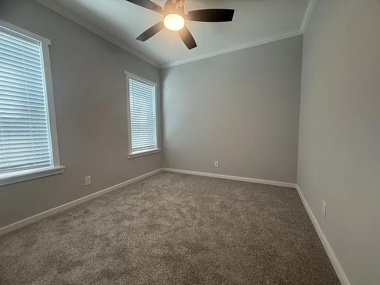 5715 Camelford Dr #528 — Photo 20