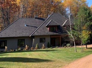 6333 Kucera Dr, Hazelhurst, WI 54531