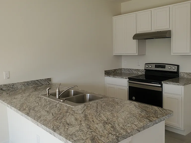 Cunningham Rd — Photo 15