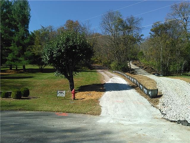 2nd image of 6502 Arrowhead Springs Ct