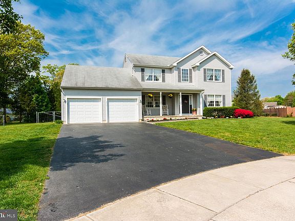 2nd image of 2507 Michelon Ct