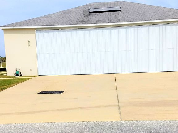 2nd image of 17949 SE 158th Ct