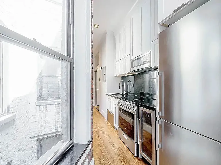37 King St #1P — Photo 5