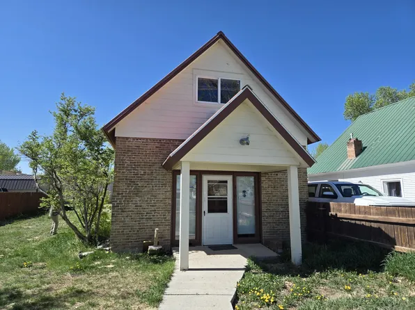 410 Smith Ave, Big Piney, WY 83113