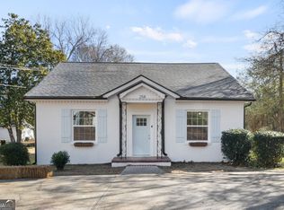 258 Greenville St, Newnan, GA 30263