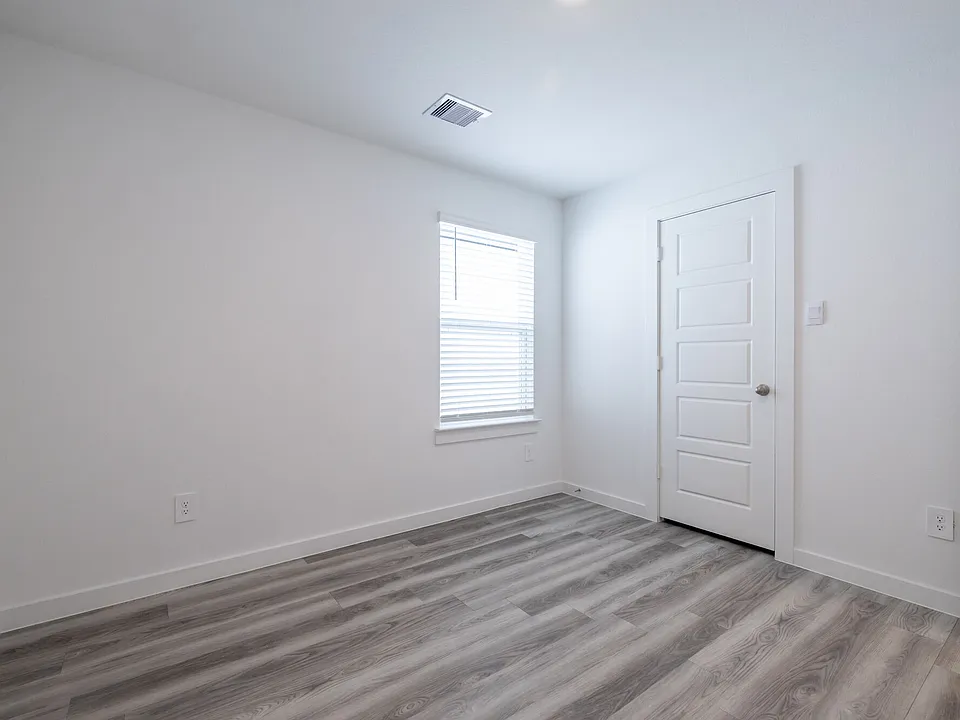 2616 Hudson Hollow Trl