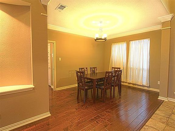 3rd image of 6712 Briarwood Dr