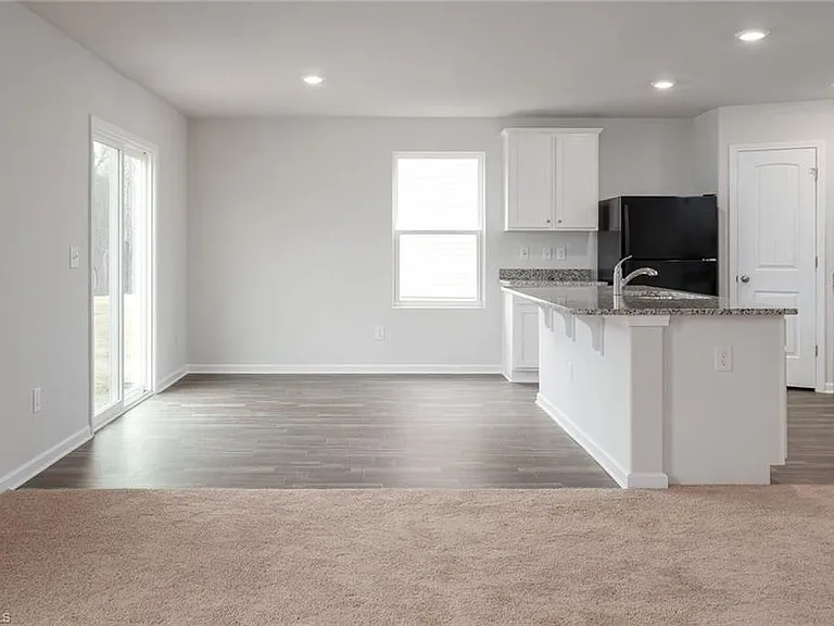 2106 Briar Run Dr — Photo 12