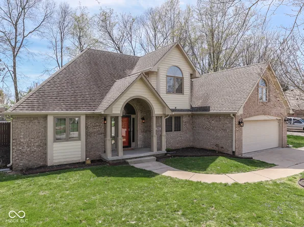 5461 Steven Dr, Greenwood, IN 46142