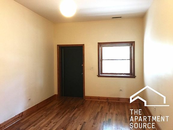 5th image of 1465 W Chicago Ave APT 3
