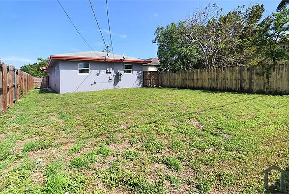 721 NW 6th Ave — Photo 20