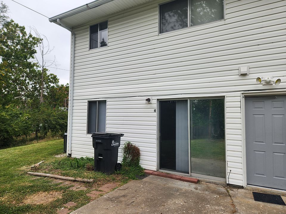 1st image of 2301 Sears Ct APT 4