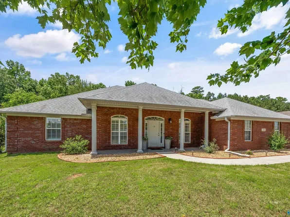 134 Silver Strand Trl, Huntsville, AL 35806
