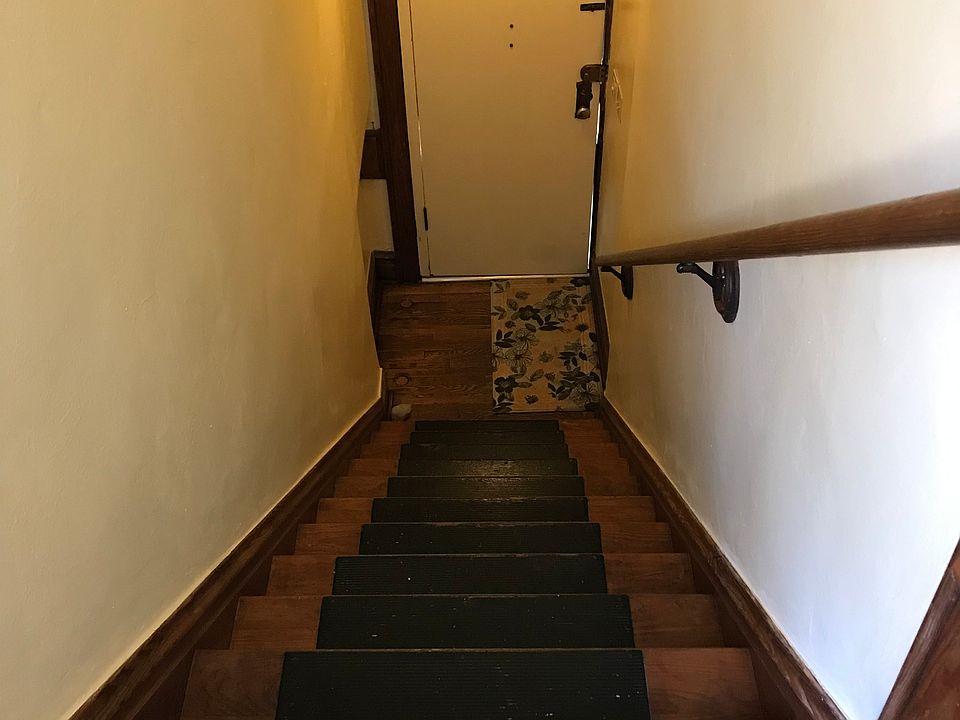 Entry to Second Floor Apartment