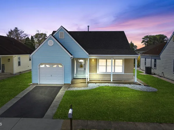 96 Narberth Way, Toms River, NJ 08757