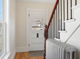 501 Main St