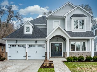 2320 Edna Ave, Park ridge, IL 60068