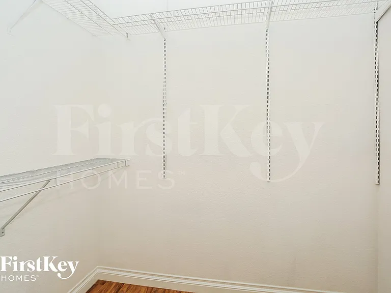 5412 Redview Ct — Photo 9