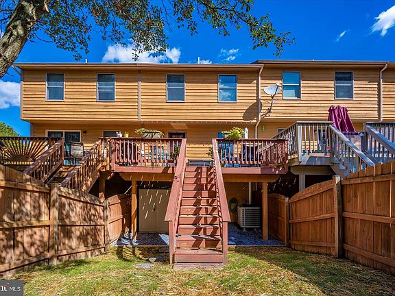 2nd image of 6619 Beach Dr