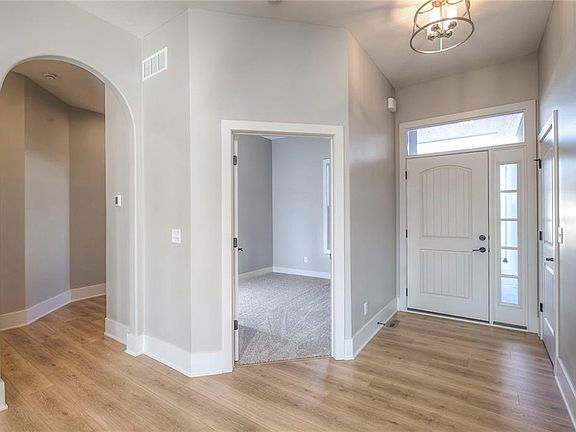 5th image of 11407 Trevor Dr