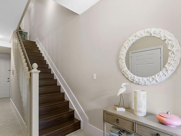 4th image of 245 NE 2nd Street #5-B