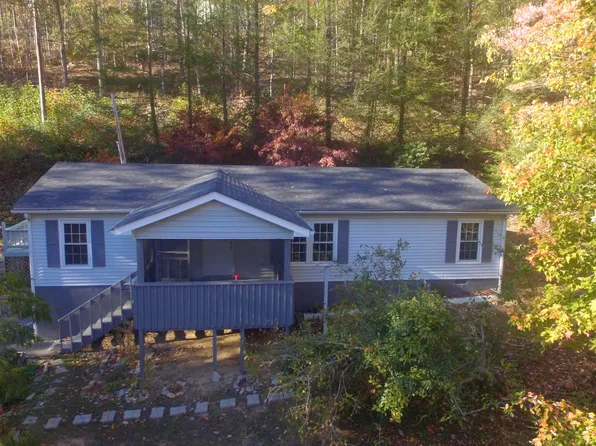 472 Jefferson Acres Dr, Big Stone Gap, VA 24219