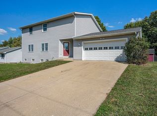 1120 N Arbutus Trl, Warsaw, IN 46580