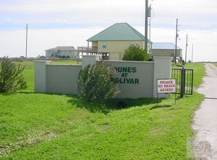 987 Bolivar Dunes Blvd, Port Bolivar, TX 77617