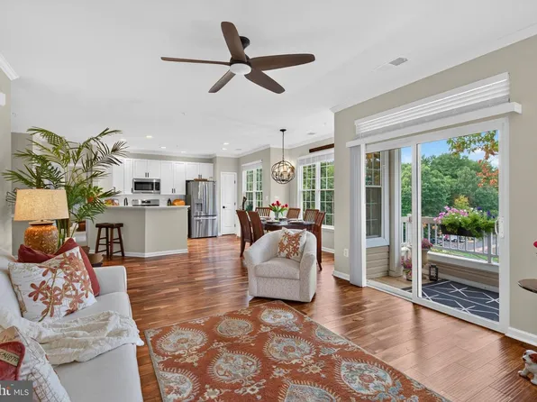 4210 Mozart Brigade Ln #4210S, Fairfax, VA 22033
