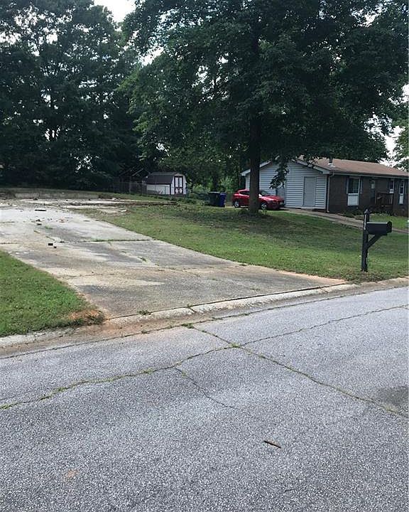 1st image of 1196 Woodbridge Dr NE Lot 0