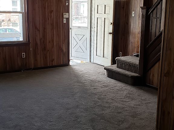4th image of 1017 Remington St