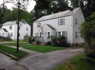 52 Reed St, Worcester, MA 01602
