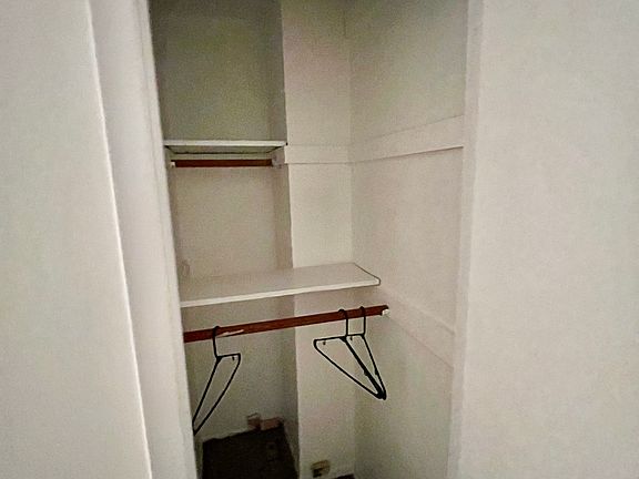 5th image of 21353 35th Ave Floor 3