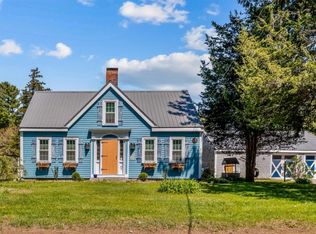 40 Beach St, Middleboro, MA 02346