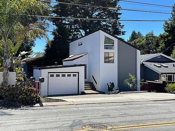 3rd image of 534 Clubhouse Dr