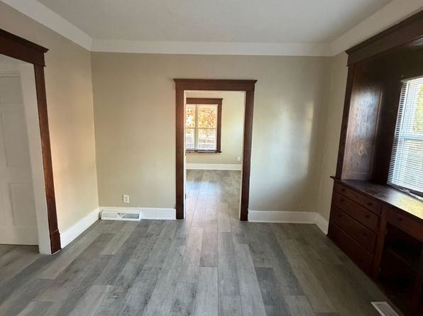 513 W Hillsdale St APT 2